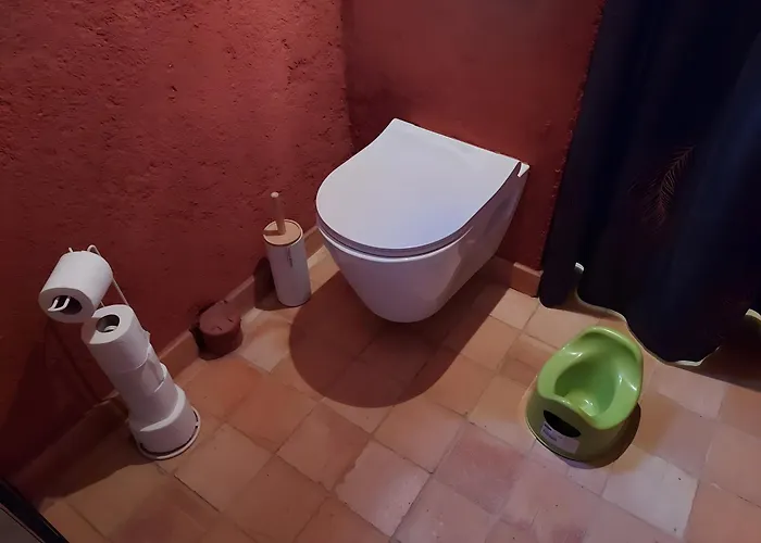 Dom wakacyjny La Thebaide Sauna Jardin *